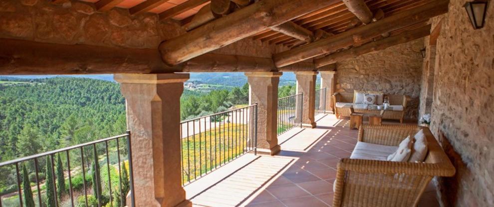 Готель La Garriga De Castelladral Екстер'єр фото