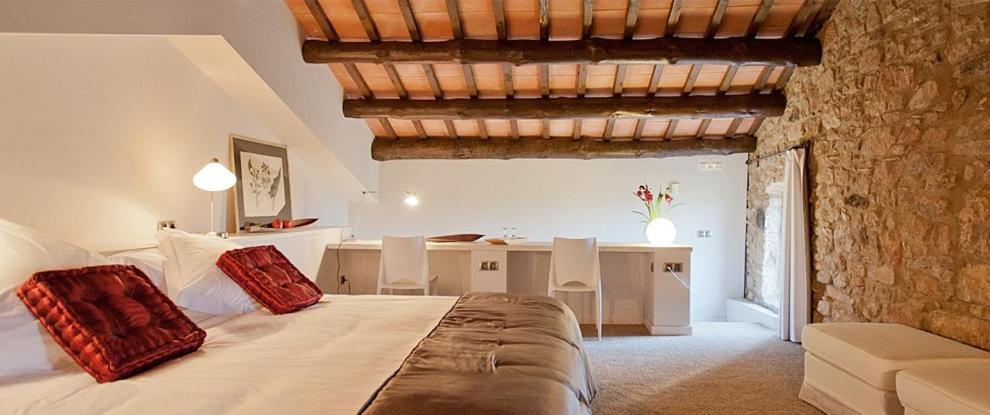Готель La Garriga De Castelladral Екстер'єр фото